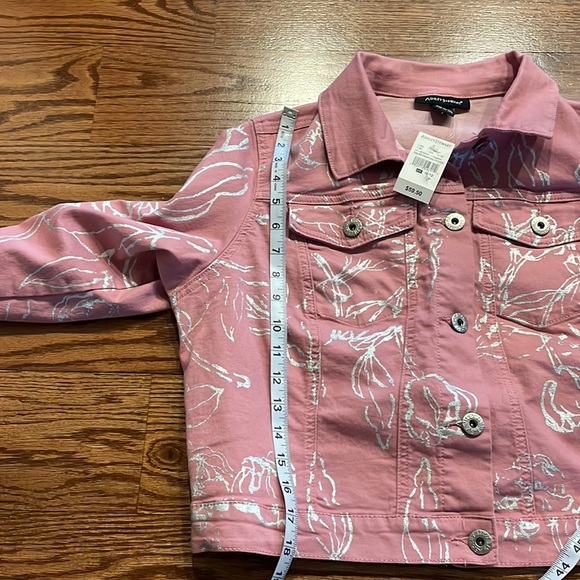 ASHLEY STEWART metallic foil floral etching /pink cropped trucker jacket 10/12 - Picture 10 of 13